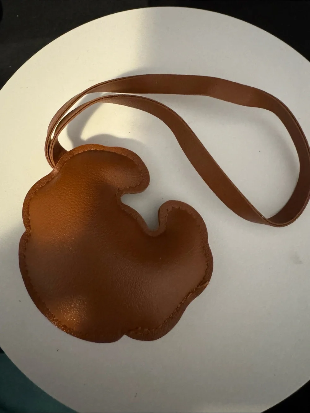 Fashion PU Leather Croissant Shape Keychain